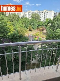 Двустаен, 83m²