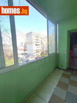 Двустаен, 70m²