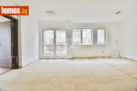 Тристаен, 115m²