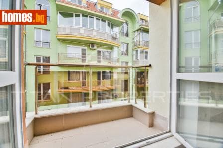 Тристаен, 115m²