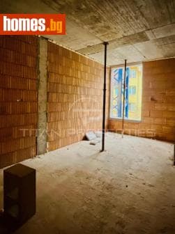 Двустаен, 76m²
