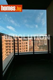 Тристаен, 125m²