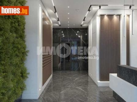 Тристаен, 124m²