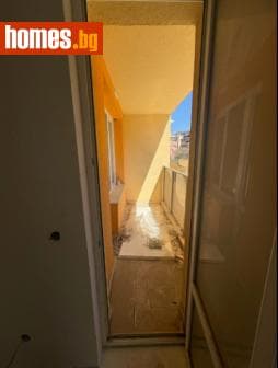 Двустаен, 70m²