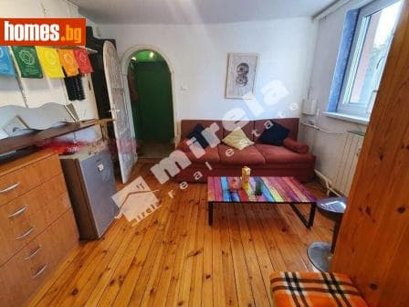 Едностаен, 24m²