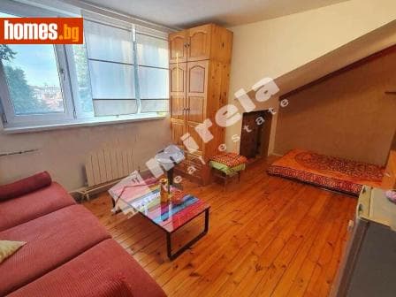 Едностаен, 24m²