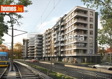 Тристаен, 77m²