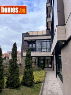 Тристаен, 129m²