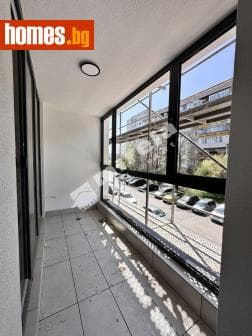 Двустаен, 65m²