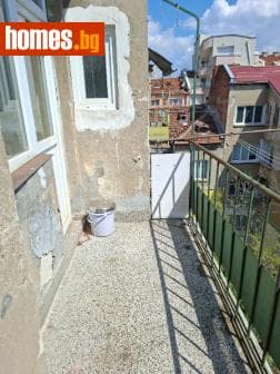 Тристаен, 110m²