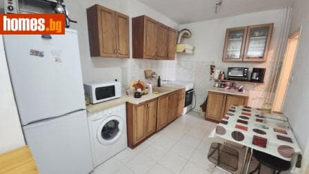 Двустаен, 68m²