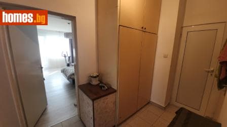 Двустаен, 68m²