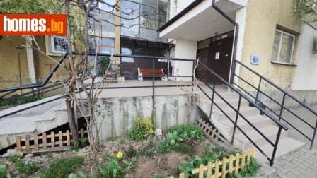 Двустаен, 68m²