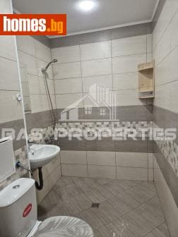 Двустаен, 68m²