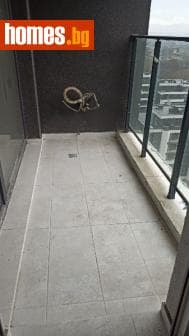 Тристаен, 108m²