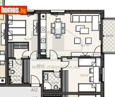 Тристаен, 96m²