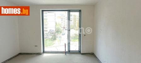 Тристаен, 115m²