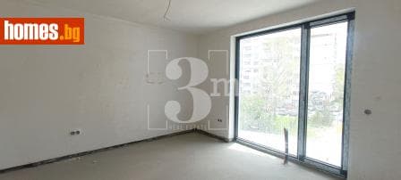 Тристаен, 115m²