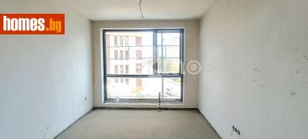 Тристаен, 115m²