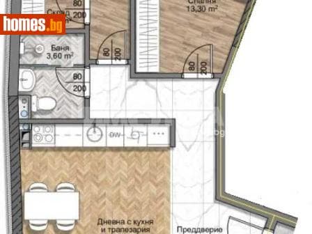 Тристаен, 98m²
