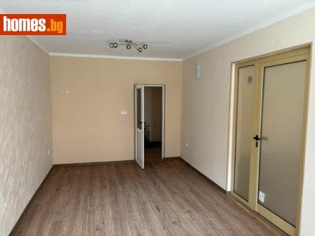Двустаен, 72m²