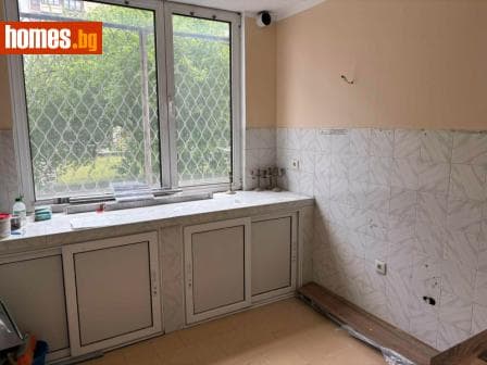 Двустаен, 72m²
