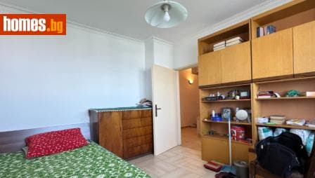 Двустаен, 70m²