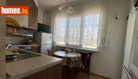 Двустаен, 70m²