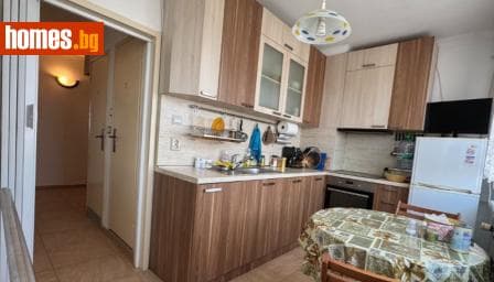 Двустаен, 70m²