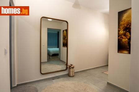 Тристаен, 88m²