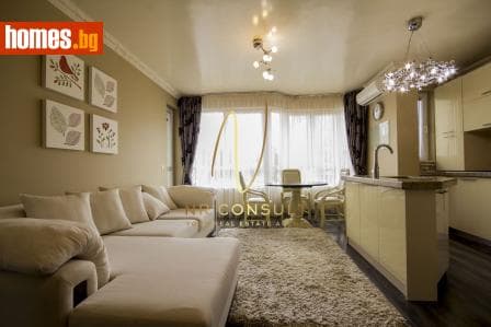 Тристаен, 95m²