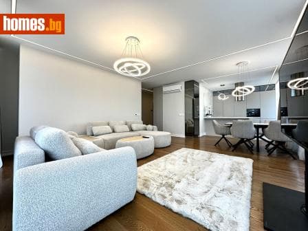 Тристаен, 158m²