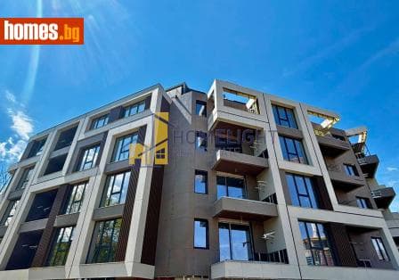 Тристаен, 95m²