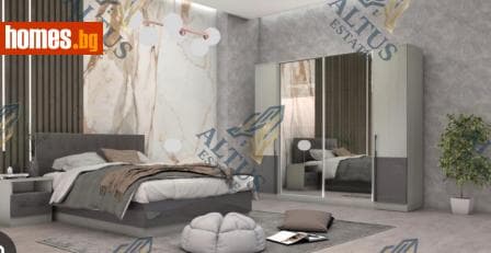 Тристаен, 110m²