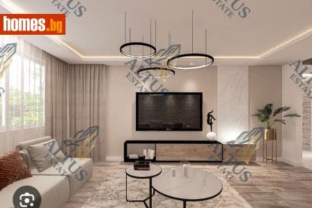 Тристаен, 127m²