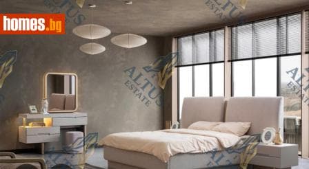 Тристаен, 127m²