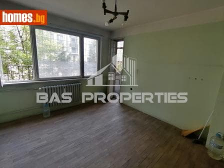 Двустаен, 69m²