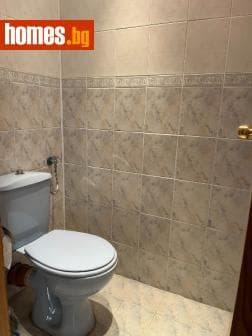 Тристаен, 116m²