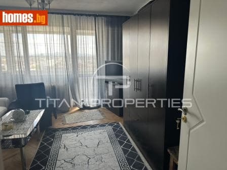Тристаен, 100m²