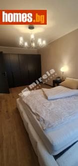 Тристаен, 78m²