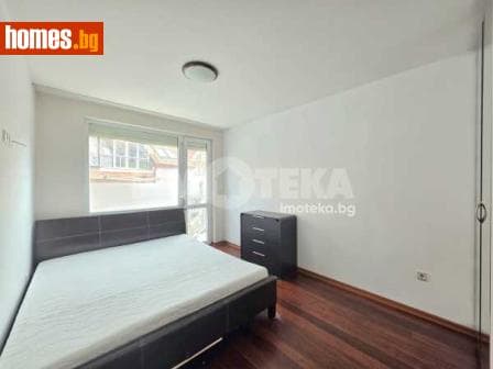 Тристаен, 110m²