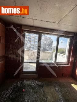 Двустаен, 68m²
