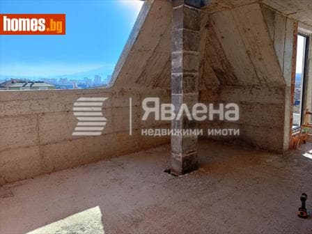 Тристаен, 100m²