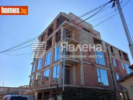 Тристаен, 100m²