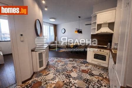 Тристаен, 70m²