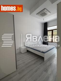 Тристаен, 78m²