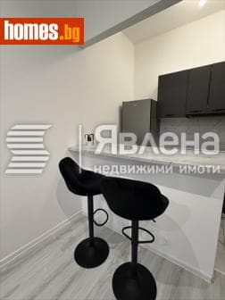 Тристаен, 78m²