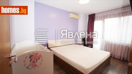 Тристаен, 107m²