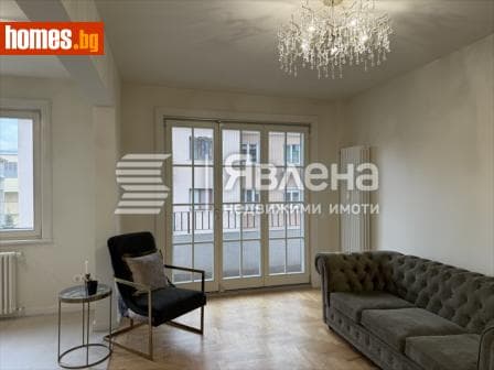 Тристаен, 97m²