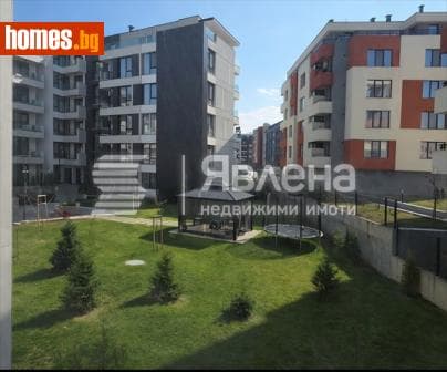 Тристаен, 115m²